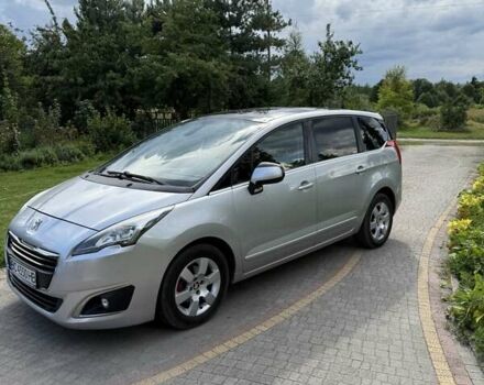 Сірий Пежо 5008, об'ємом двигуна 1.6 л та пробігом 272 тис. км за 10200 $, фото 1 на Automoto.ua