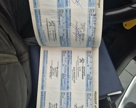 Серый Пежо 5008, объемом двигателя 1.6 л и пробегом 292 тыс. км за 9450 $, фото 19 на Automoto.ua