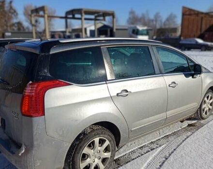 Серый Пежо 5008, объемом двигателя 1.6 л и пробегом 292 тыс. км за 9450 $, фото 9 на Automoto.ua