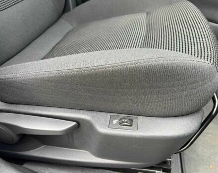 Серый Пежо 5008, объемом двигателя 1.6 л и пробегом 202 тыс. км за 10699 $, фото 23 на Automoto.ua