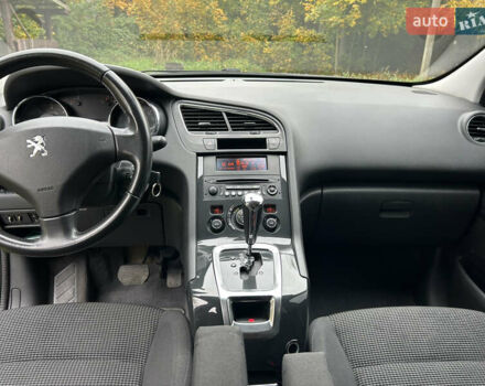 Сірий Пежо 5008, об'ємом двигуна 1.56 л та пробігом 263 тис. км за 11200 $, фото 21 на Automoto.ua