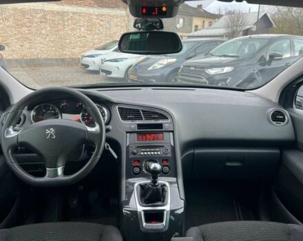 Серый Пежо 5008, объемом двигателя 1.6 л и пробегом 202 тыс. км за 10699 $, фото 20 на Automoto.ua