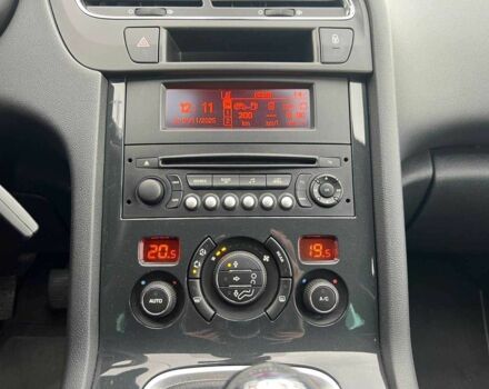 Серый Пежо 5008, объемом двигателя 1.6 л и пробегом 202 тыс. км за 10699 $, фото 21 на Automoto.ua