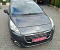Серый Пежо 5008, объемом двигателя 0 л и пробегом 202 тыс. км за 10900 $, фото 1 на Automoto.ua
