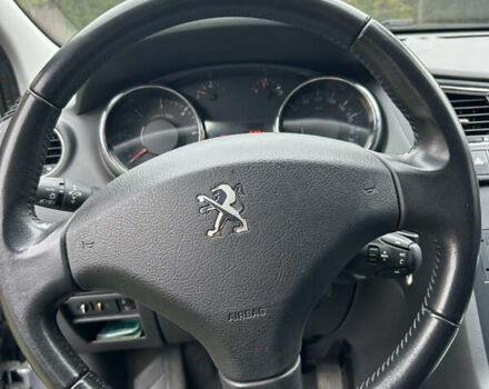 Сірий Пежо 5008, об'ємом двигуна 1.56 л та пробігом 263 тис. км за 11200 $, фото 28 на Automoto.ua