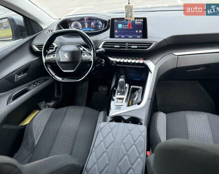 Серый Пежо 5008, объемом двигателя 1.56 л и пробегом 224 тыс. км за 16500 $, фото 14 на Automoto.ua