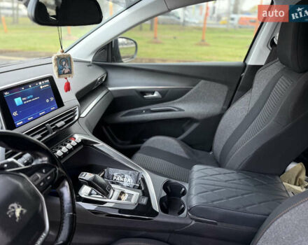 Серый Пежо 5008, объемом двигателя 1.56 л и пробегом 224 тыс. км за 16500 $, фото 7 на Automoto.ua