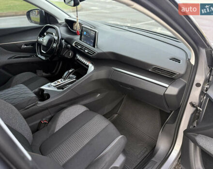 Серый Пежо 5008, объемом двигателя 1.56 л и пробегом 224 тыс. км за 16500 $, фото 18 на Automoto.ua