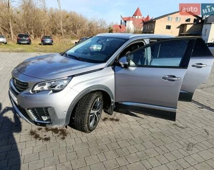 Серый Пежо 5008, объемом двигателя 2 л и пробегом 199 тыс. км за 20000 $, фото 8 на Automoto.ua