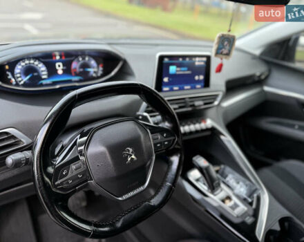 Серый Пежо 5008, объемом двигателя 1.56 л и пробегом 224 тыс. км за 16500 $, фото 8 на Automoto.ua