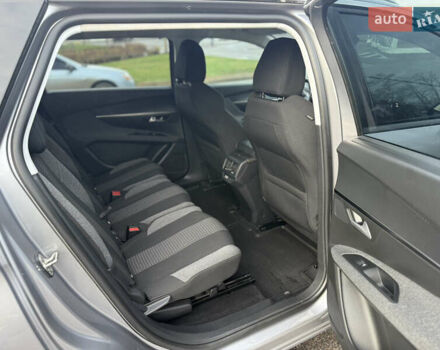 Серый Пежо 5008, объемом двигателя 1.56 л и пробегом 224 тыс. км за 16500 $, фото 11 на Automoto.ua