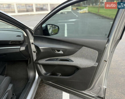 Серый Пежо 5008, объемом двигателя 1.56 л и пробегом 224 тыс. км за 16500 $, фото 17 на Automoto.ua