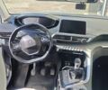 Серый Пежо 5008, объемом двигателя 1.5 л и пробегом 130 тыс. км за 16400 $, фото 2 на Automoto.ua