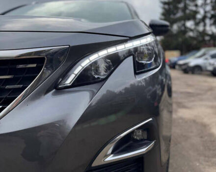 Сірий Пежо 5008, об'ємом двигуна 2 л та пробігом 140 тис. км за 25400 $, фото 15 на Automoto.ua