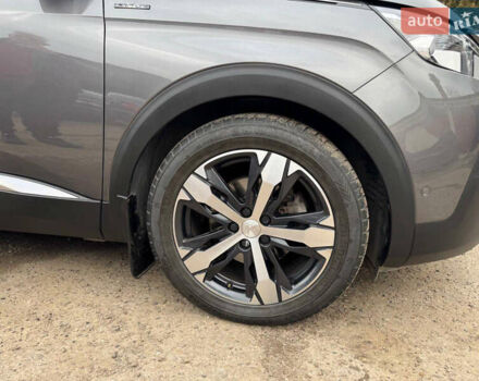 Сірий Пежо 5008, об'ємом двигуна 2 л та пробігом 140 тис. км за 25400 $, фото 13 на Automoto.ua