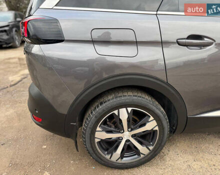 Сірий Пежо 5008, об'ємом двигуна 2 л та пробігом 140 тис. км за 25400 $, фото 9 на Automoto.ua