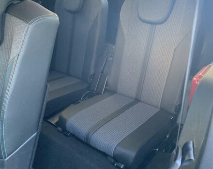 Сірий Пежо 5008, об'ємом двигуна 1.5 л та пробігом 112 тис. км за 23499 $, фото 20 на Automoto.ua