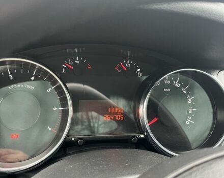 Сірий Пежо 5008, об'ємом двигуна 1.6 л та пробігом 264 тис. км за 6500 $, фото 6 на Automoto.ua