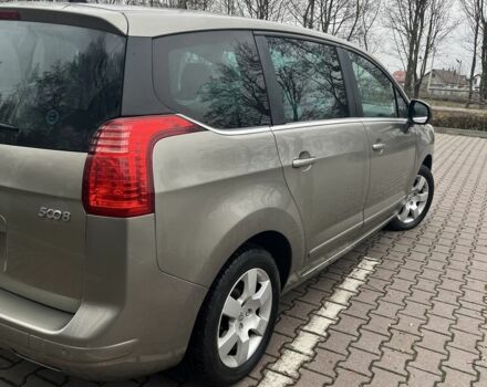 Сірий Пежо 5008, об'ємом двигуна 1.6 л та пробігом 264 тис. км за 6500 $, фото 1 на Automoto.ua