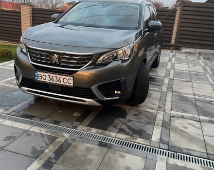 Серый Пежо 5008, объемом двигателя 1.6 л и пробегом 222 тыс. км за 21000 $, фото 2 на Automoto.ua