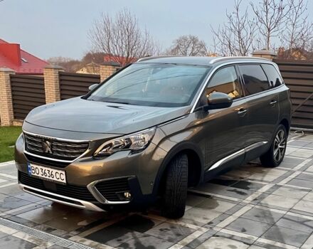 Серый Пежо 5008, объемом двигателя 1.6 л и пробегом 222 тыс. км за 21000 $, фото 3 на Automoto.ua