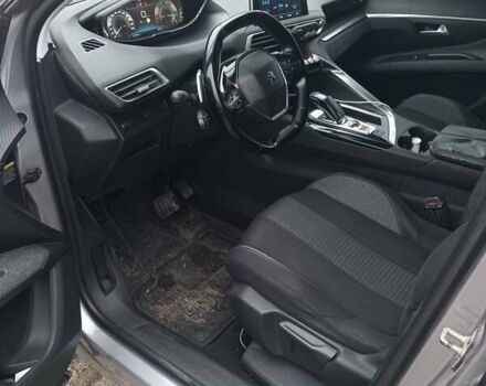 Сірий Пежо 5008, об'ємом двигуна 1.6 л та пробігом 221 тис. км за 17500 $, фото 4 на Automoto.ua