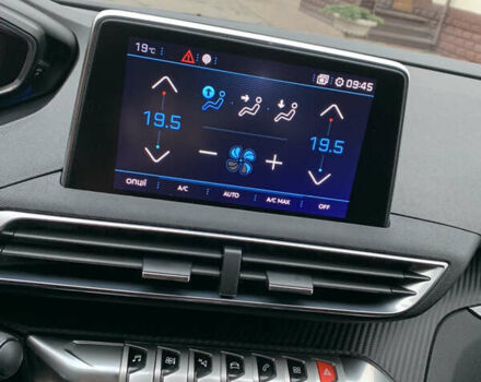 Серый Пежо 5008, объемом двигателя 1.56 л и пробегом 174 тыс. км за 17500 $, фото 21 на Automoto.ua