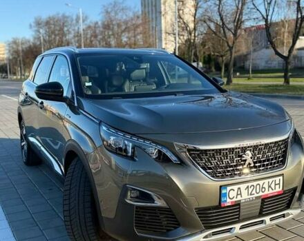 Серый Пежо 5008, объемом двигателя 2 л и пробегом 250 тыс. км за 22000 $, фото 1 на Automoto.ua