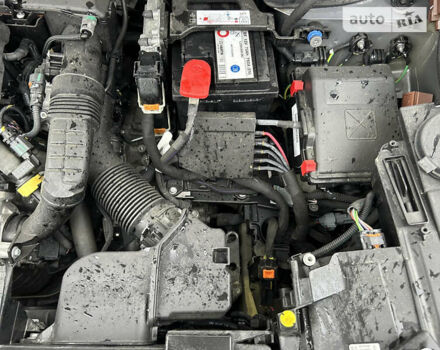 Сірий Пежо 5008, об'ємом двигуна 1.5 л та пробігом 16 тис. км за 27500 $, фото 31 на Automoto.ua