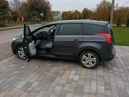 Пежо 5008 2009 в Борисполе на Automoto.ua Серый Пежо 5008, объемом двигателя 1.6 л и пробегом 196 тыс. км за 6200 $, фото 1 на Automoto.ua