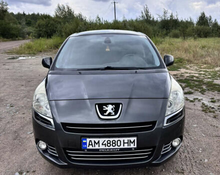 Сірий Пежо 5008, об'ємом двигуна 2 л та пробігом 260 тис. км за 7100 $, фото 1 на Automoto.ua