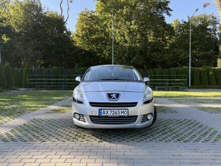 Пежо 5008 2010 у Харкові на Automoto.ua Сірий Пежо 5008, об'ємом двигуна 1.6 л та пробігом 252 тис. км за 7300 $, фото 1 на Automoto.ua