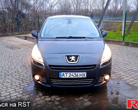 Сірий Пежо 5008, об'ємом двигуна 1.6 л та пробігом 262 тис. км за 7200 $, фото 1 на Automoto.ua