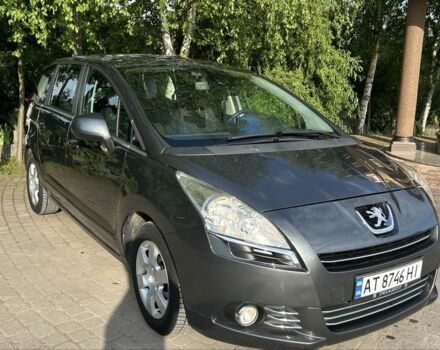 Сірий Пежо 5008, об'ємом двигуна 1.6 л та пробігом 245 тис. км за 6950 $, фото 1 на Automoto.ua