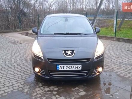 Сірий Пежо 5008, об'ємом двигуна 1.56 л та пробігом 262 тис. км за 7200 $, фото 1 на Automoto.ua