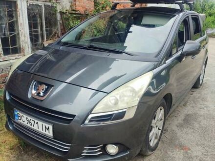 Пежо 5008 2010 у Львові на Automoto.ua Сірий Пежо 5008, об'ємом двигуна 1.56 л та пробігом 240 тис. км за 7300 $, фото 1 на Automoto.ua