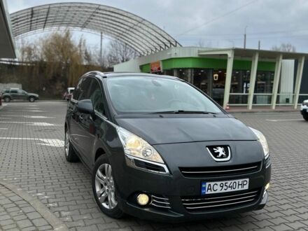 Сірий Пежо 5008, об'ємом двигуна 1.6 л та пробігом 200 тис. км за 6200 $, фото 1 на Automoto.ua