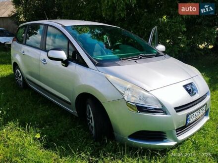 Сірий Пежо 5008, об'ємом двигуна 1.6 л та пробігом 210 тис. км за 7099 $, фото 1 на Automoto.ua