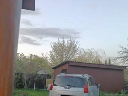 Серый Пежо 5008, объемом двигателя 1.6 л и пробегом 182 тыс. км за 8300 $, фото 1 на Automoto.ua