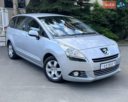 Сірий Пежо 5008, об'ємом двигуна 1.6 л та пробігом 190 тис. км за 8900 $, фото 1 на Automoto.ua