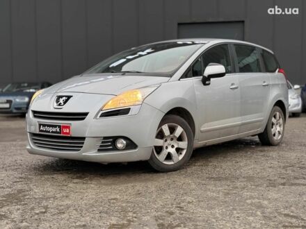 Серый Пежо 5008, объемом двигателя 1.6 л и пробегом 269 тыс. км за 7490 $, фото 1 на Automoto.ua