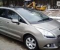 Сірий Пежо 5008, об'ємом двигуна 2 л та пробігом 100 тис. км за 13500 $, фото 1 на Automoto.ua