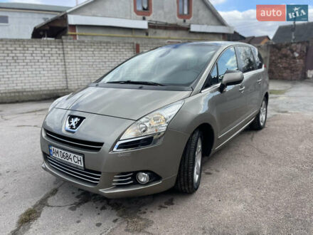 Пежо 5008 2012 в Житомире на Automoto.ua Серый Пежо 5008, объемом двигателя 1.56 л и пробегом 190 тыс. км за 9300 $, фото 1 на Automoto.ua