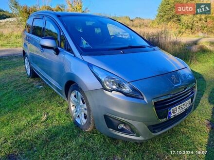 Пежо 5008 2013 в Виннице на Automoto.ua Серый Пежо 5008, объемом двигателя 1.56 л и пробегом 155 тыс. км за 10499 $, фото 1 на Automoto.ua