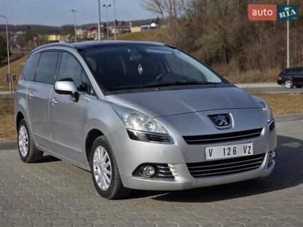 Пежо 5008 2013 в Тернополе на Automoto.ua Серый Пежо 5008, объемом двигателя 1.6 л и пробегом 224 тыс. км за 8899 $, фото 1 на Automoto.ua