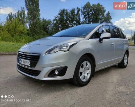 Сірий Пежо 5008, об'ємом двигуна 1.6 л та пробігом 290 тис. км за 9800 $, фото 1 на Automoto.ua