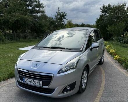 Сірий Пежо 5008, об'ємом двигуна 1.6 л та пробігом 272 тис. км за 10200 $, фото 1 на Automoto.ua