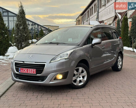 Сірий Пежо 5008, об'ємом двигуна 1.6 л та пробігом 223 тис. км за 10750 $, фото 1 на Automoto.ua