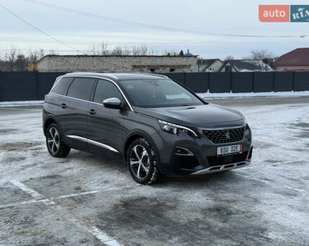 Серый Пежо 5008, объемом двигателя 2 л и пробегом 215 тыс. км за 21500 $, фото 1 на Automoto.ua