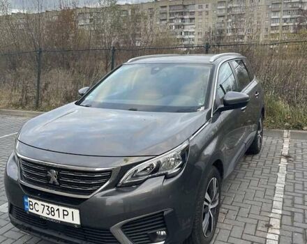 Серый Пежо 5008, объемом двигателя 1.5 л и пробегом 169 тыс. км за 16700 $, фото 1 на Automoto.ua